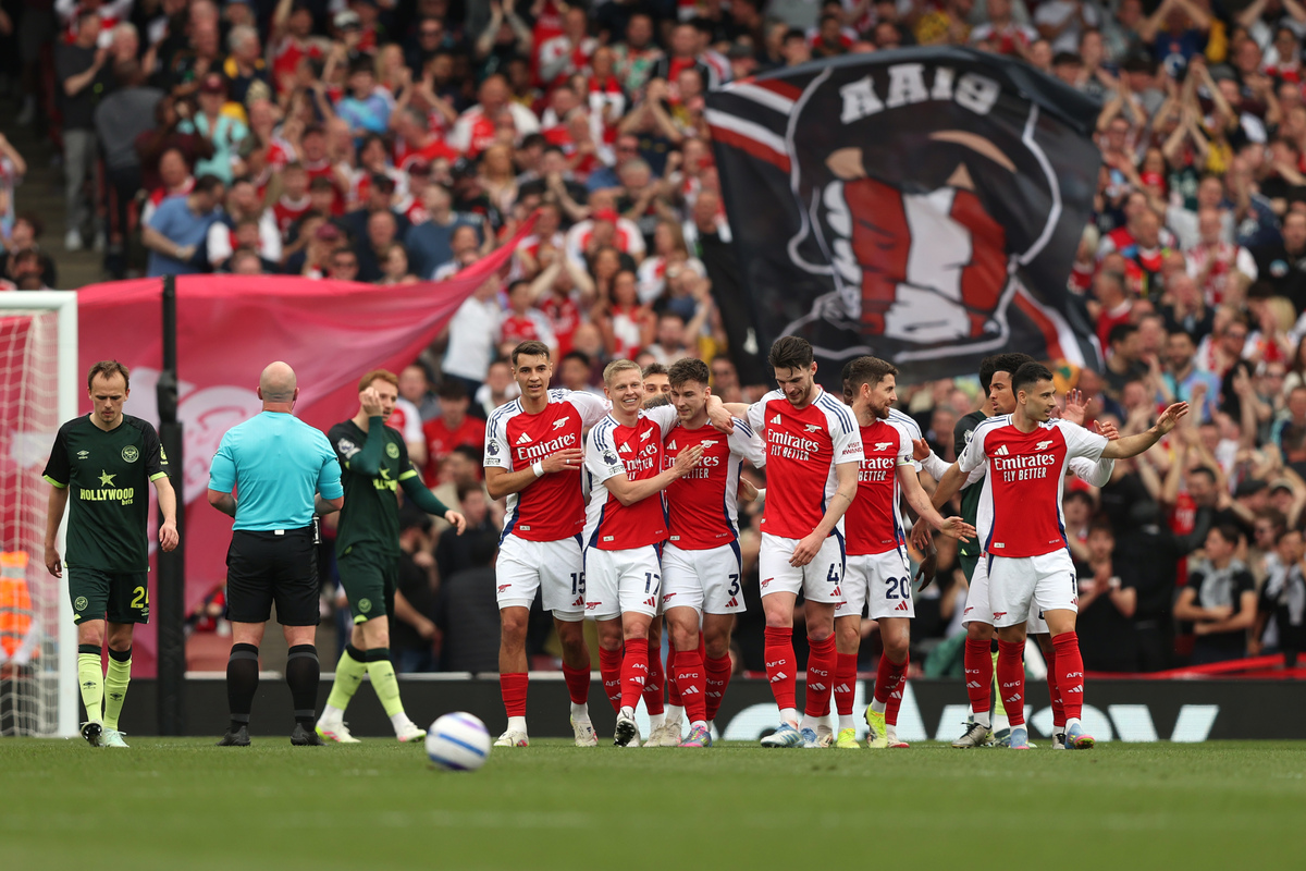 C罗：国家队没有谁是不可撼动的；球迷嘘我会帮我队友减轻压力