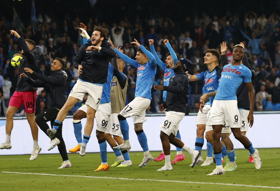 拼！本赛季抢回球权的次数：哈特29次领跑，VJ排名第二