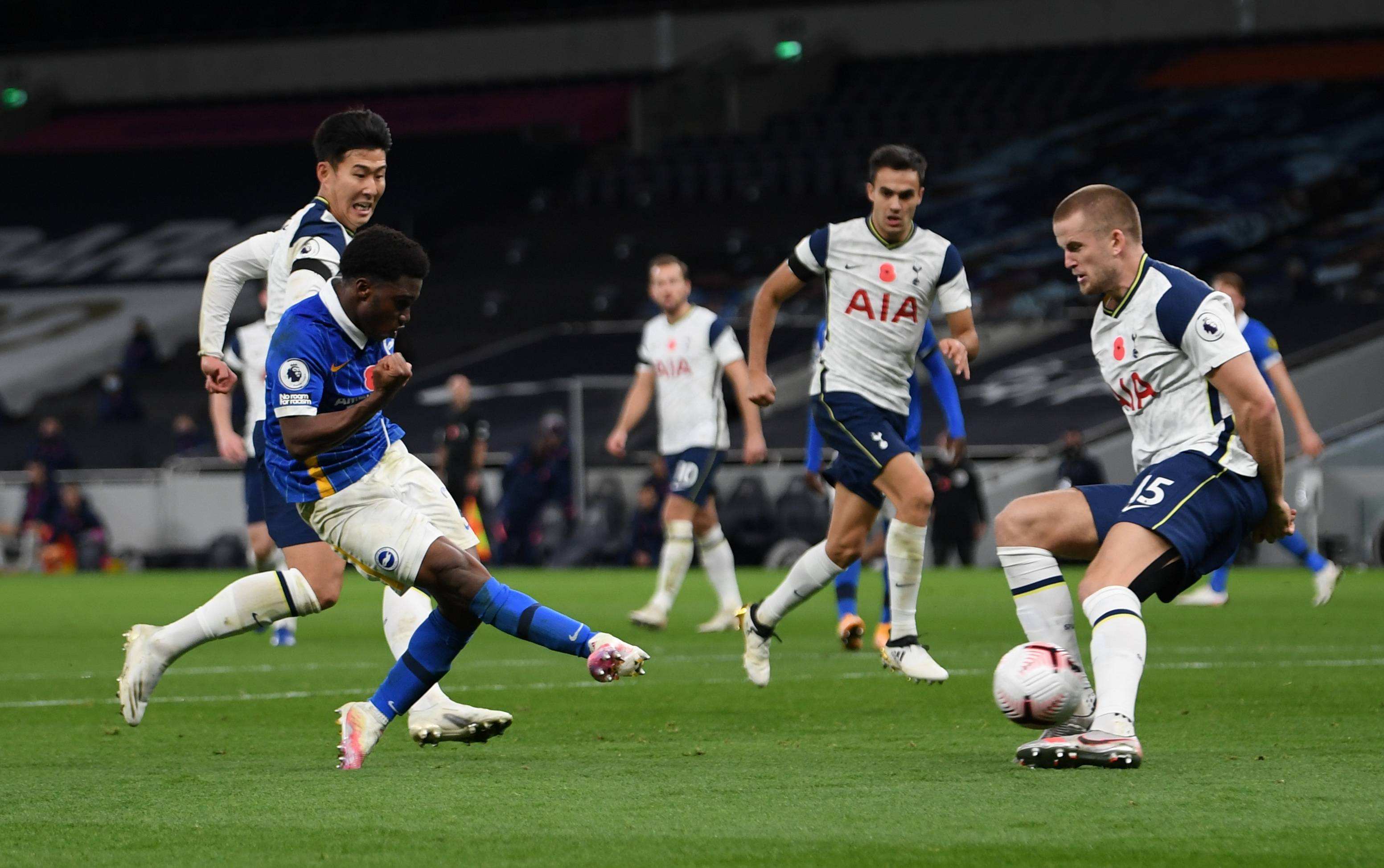 斯文松：今天的机会比上一次对阵药厂时还多，但不进球都没用