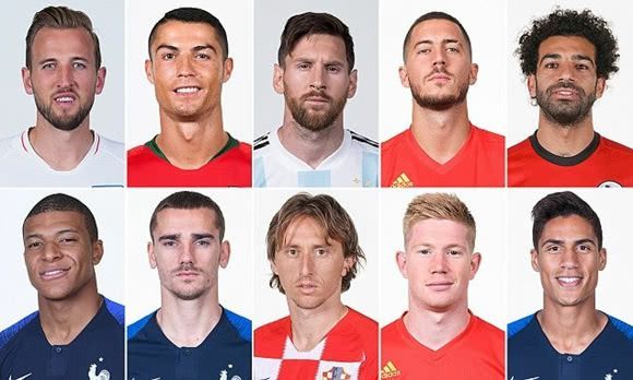 皇马下赛季主场球衣谍照：经典白色主色调，深绿镶边+粉红三道杠（皇马新赛季主场球衣曝光：经典纯白基调，深绿滚边配粉色三条纹）