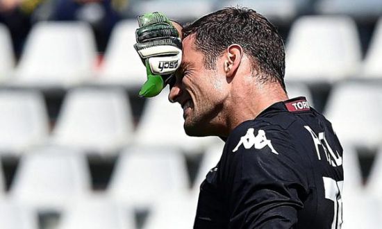 跨界联动！巴恩斯穿阿森纳球衣到场：阿尔特塔，真正的顶级（跨界合体！巴恩斯穿阿森纳球衣现身：阿尔特塔当之无愧的顶级）