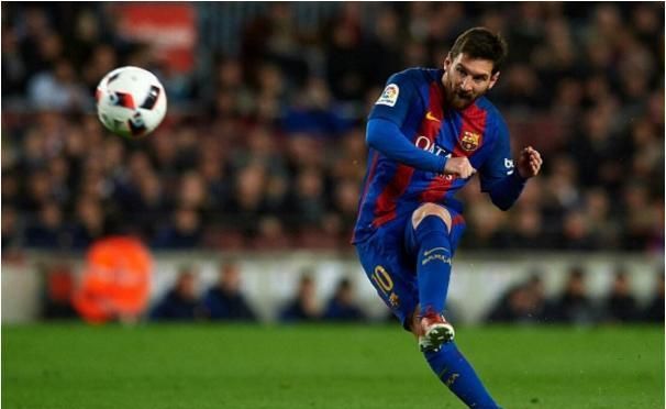 2.5倍!英超转播收入远高于西甲 皇马巴萨不如蜜蜂马竞难比副班长（英超转播收入高出西甲2.5倍：皇马巴萨不及蜜蜂，马竞难敌英超副班长）