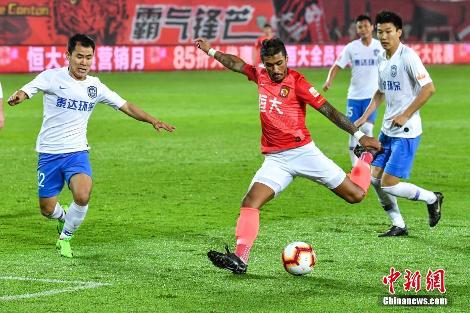 韩K2附加赛半场：巴萨尼破门，黄在闰送礼，富川2-0水原