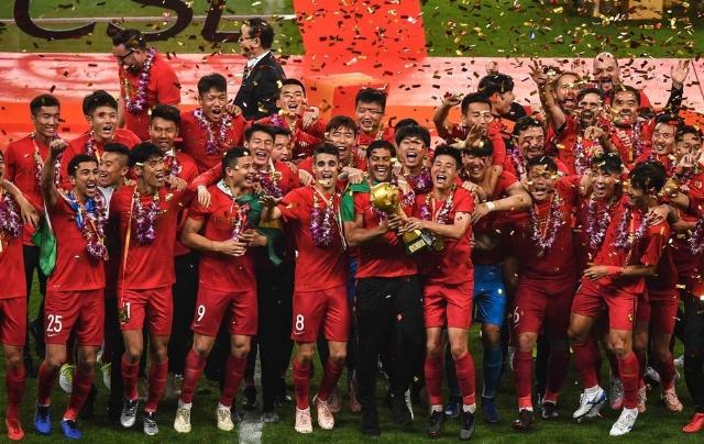 上海女排直落三局淘汰河南女排，朱婷遗憾止步八强