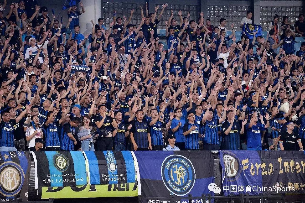 徐江评申花错失冠军：管理层决策有问题，领先时选择足协杯（徐江：申花丢冠因管理层误判，领先时转攻足协杯）