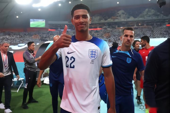 4-1打爆副班长！曼联3轮不败：只差第4名1分 31岁队长2射1传造3球