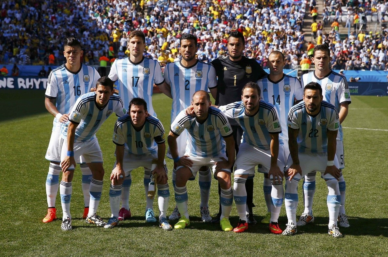 一日意甲最新动态：米兰双雄力挺新人，迈尼昂拒绝加盟蓝黑军团（意甲今日快讯：米兰双雄力捧新星，迈尼昂拒投国米）