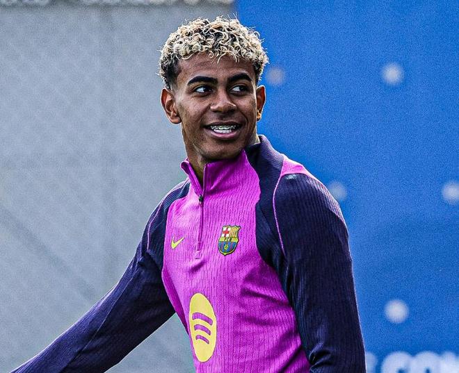 埃梅里谈英超争冠：我们没压力，只需全力备战并享受每场比赛（埃梅里：冲击英超冠军无压力，尽全力备战并享受每场比赛）